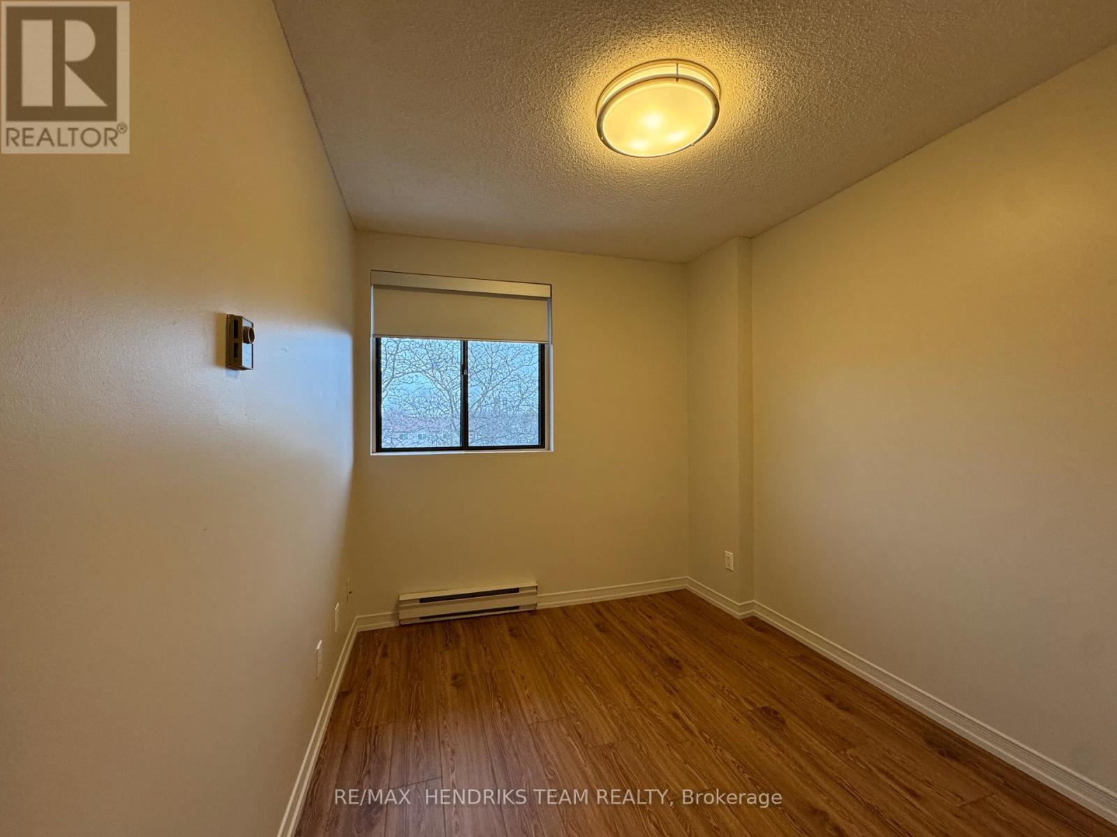 302 - 128 St Augustine Drive, St. Catharines (Secord Woods), ON - Indoor Photo Showing Other Room