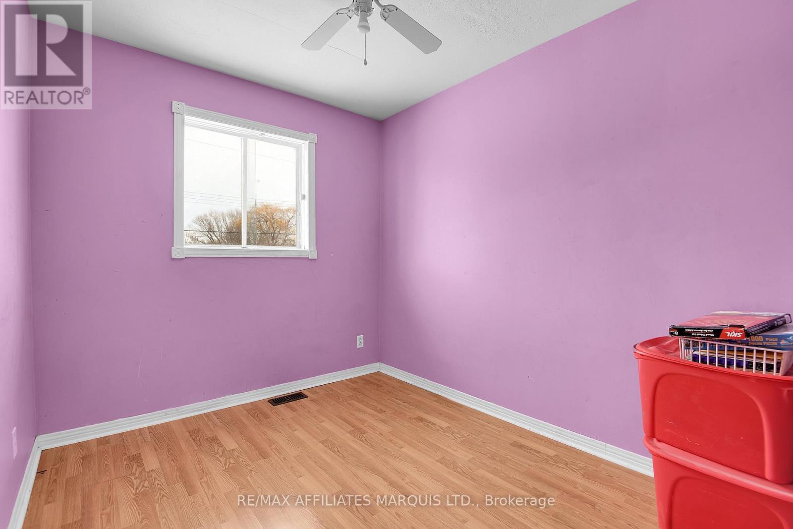 418 Dominion Street, North Glengarry, ON - Indoor Photo Showing Other Room