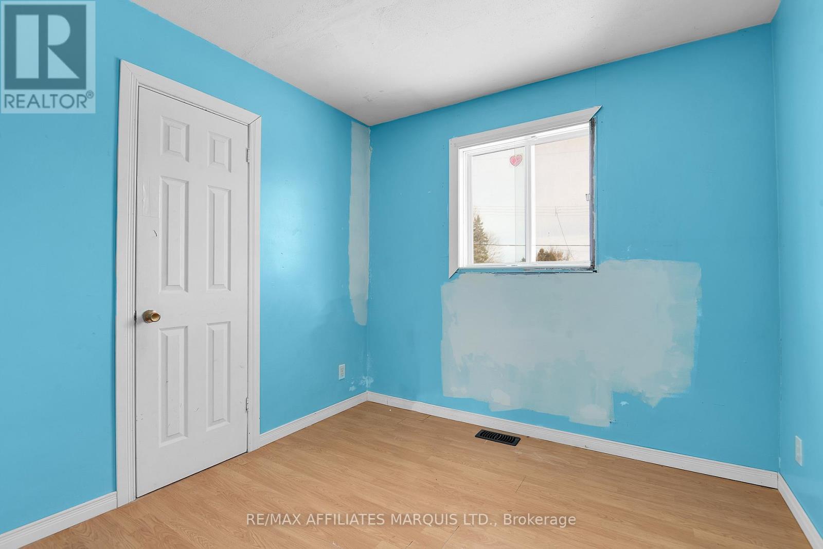 418 Dominion Street, North Glengarry, ON - Indoor Photo Showing Other Room