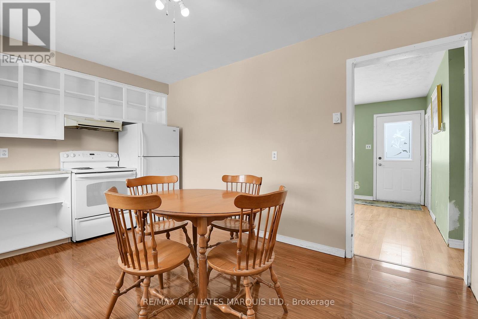 418 Dominion Street, North Glengarry, ON - Indoor