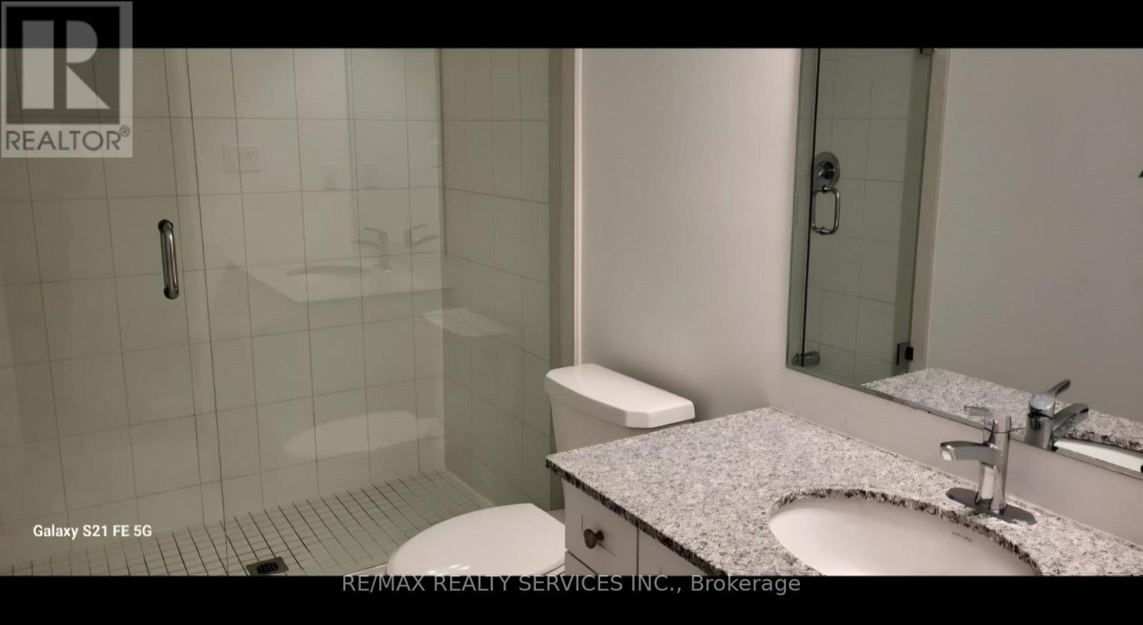 55 Melmar Street, Brampton, ON - Indoor Photo Showing Bathroom