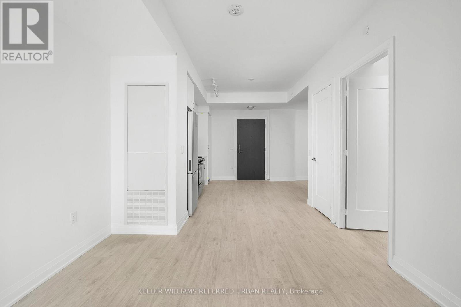 511 - 412 Silver Maple Road, Oakville, ON - Indoor Photo Showing Other Room