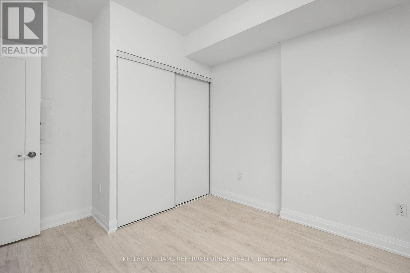 511 - 412 Silver Maple Road, Oakville, ON - Indoor Photo Showing Other Room
