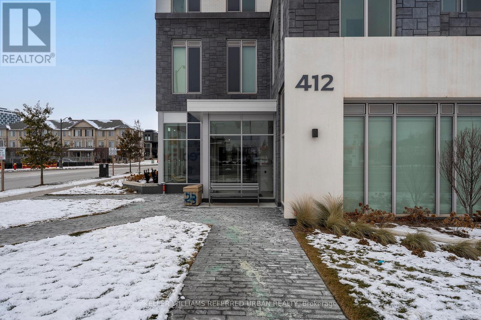 511 - 412 Silver Maple Road, Oakville, ON - Outdoor