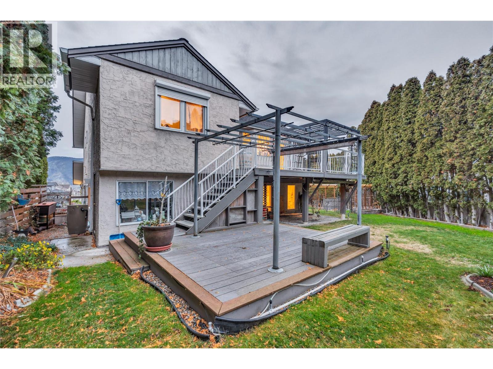 156 Stevens Court, Penticton, BC - Outdoor