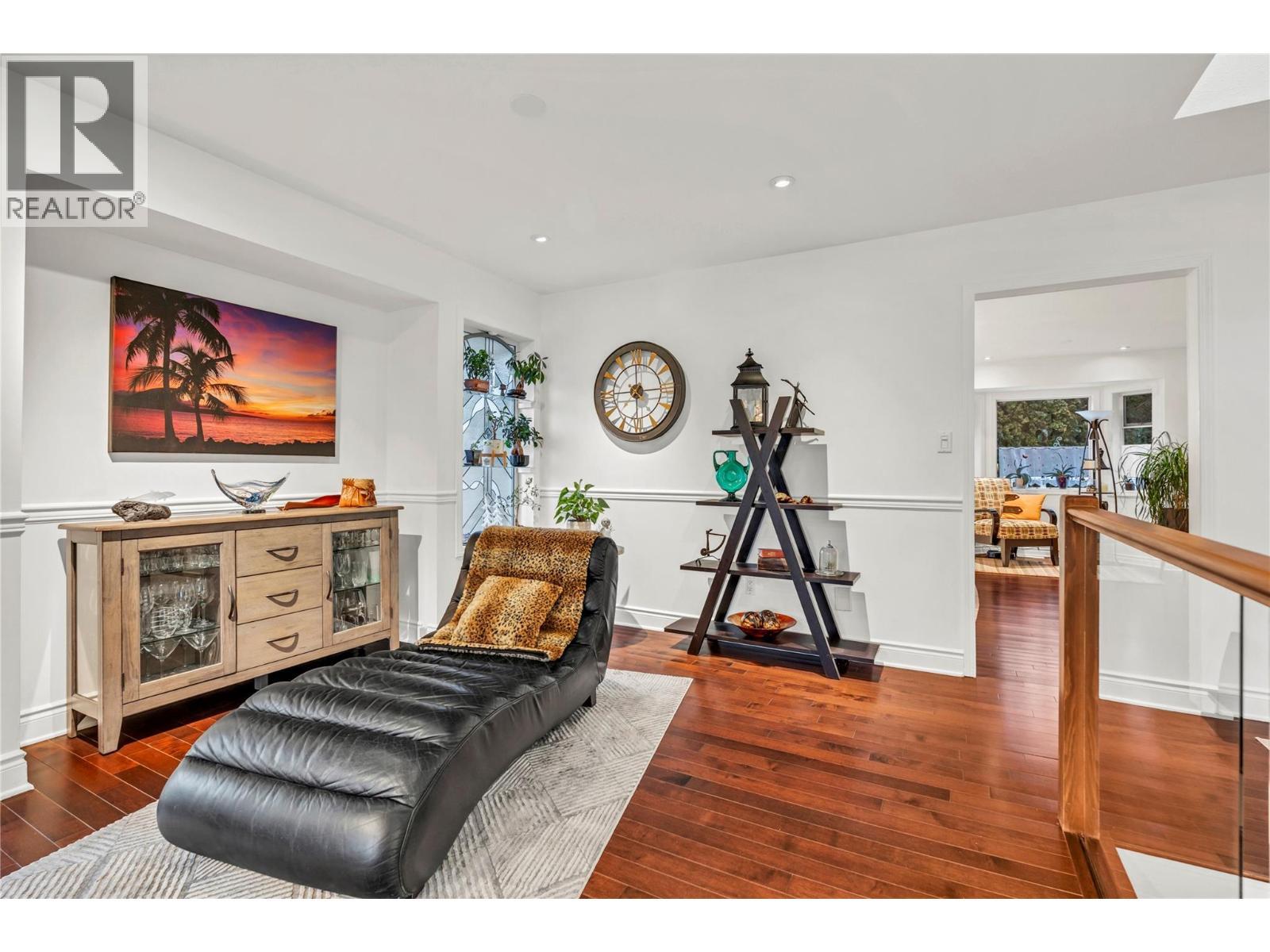 156 Stevens Court, Penticton, BC - Indoor