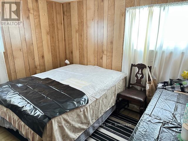 9 Martha Drive, Mckellar, ON - Indoor Photo Showing Bedroom