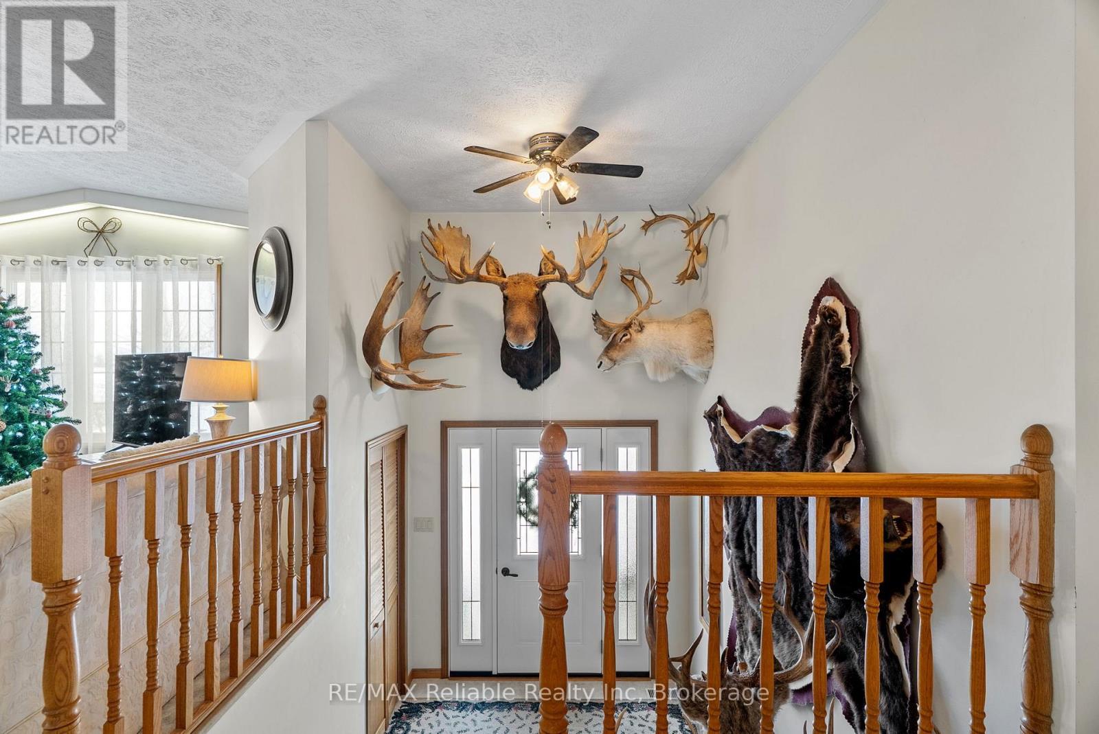 82675 Perth Road 180 Road, Huron East (Mckillop), ON - Indoor Photo Showing Other Room