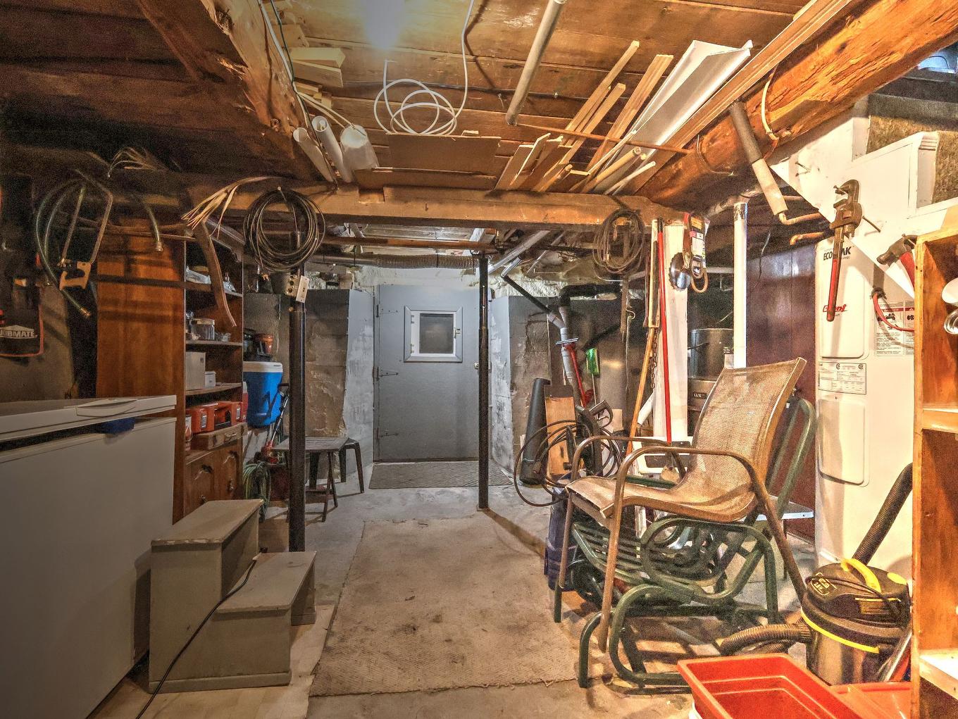 Basement - 348 4E Avenue, Saint-Paul-De-Montminy, QC - Indoor Photo Showing Basement