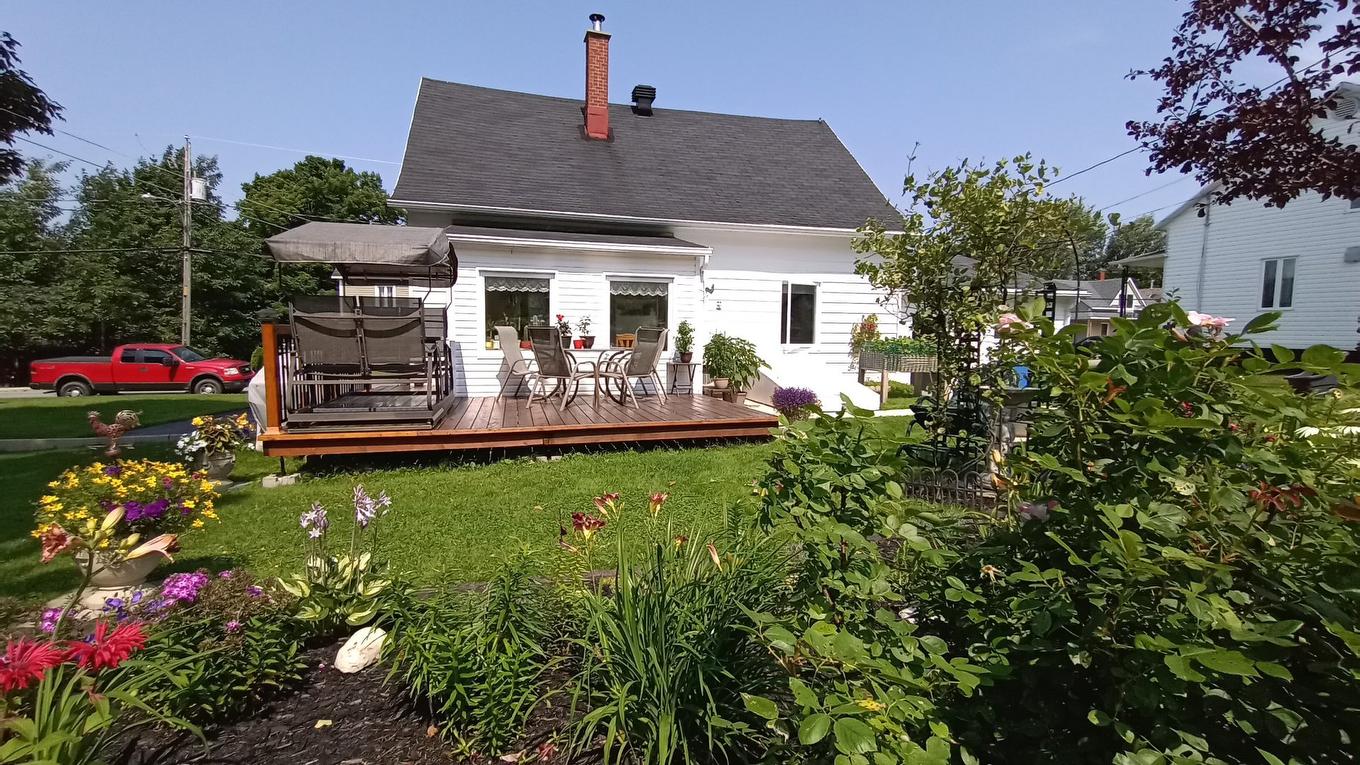 Back facade - 348 4E Avenue, Saint-Paul-De-Montminy, QC - Outdoor With Deck Patio Veranda