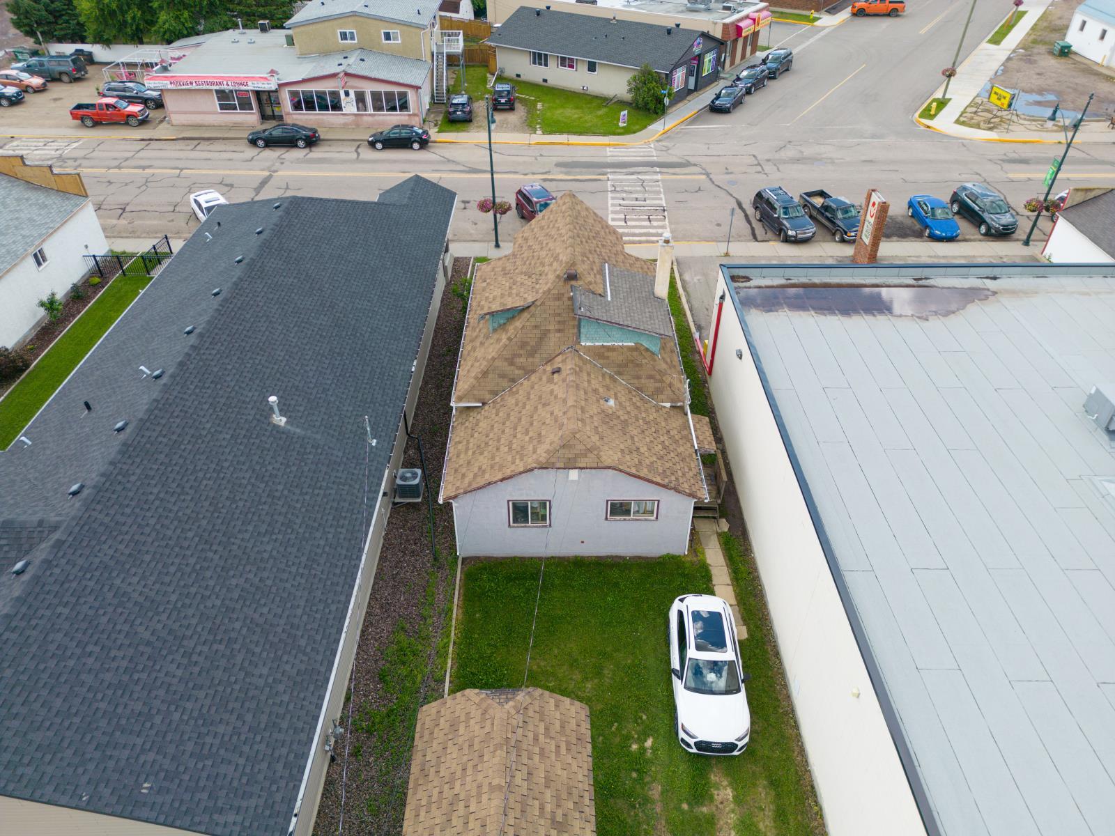 5028 50 Avenue, Lamont, AB