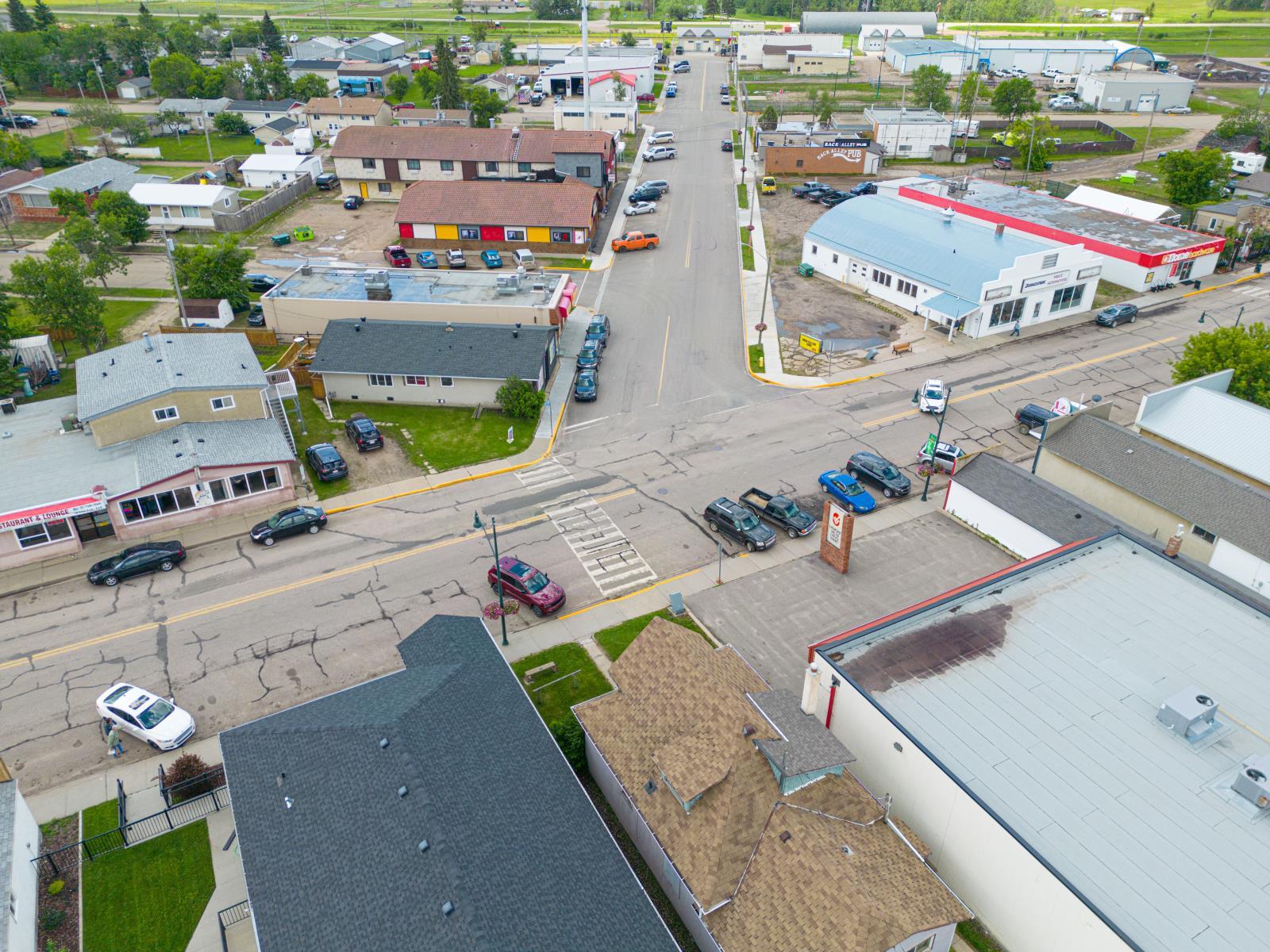 5028 50 Avenue, Lamont, AB