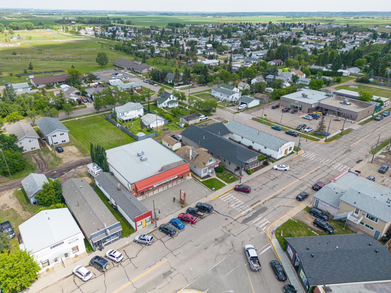 5028 50 Avenue, Lamont, AB