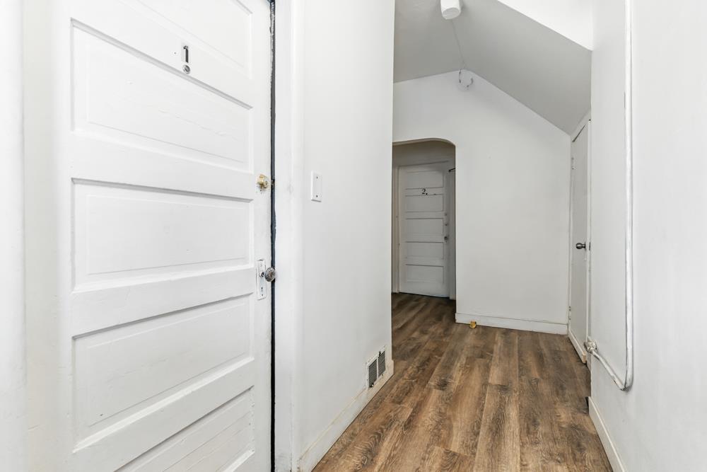 10260 95 St, Edmonton, AB - Indoor Photo Showing Other Room