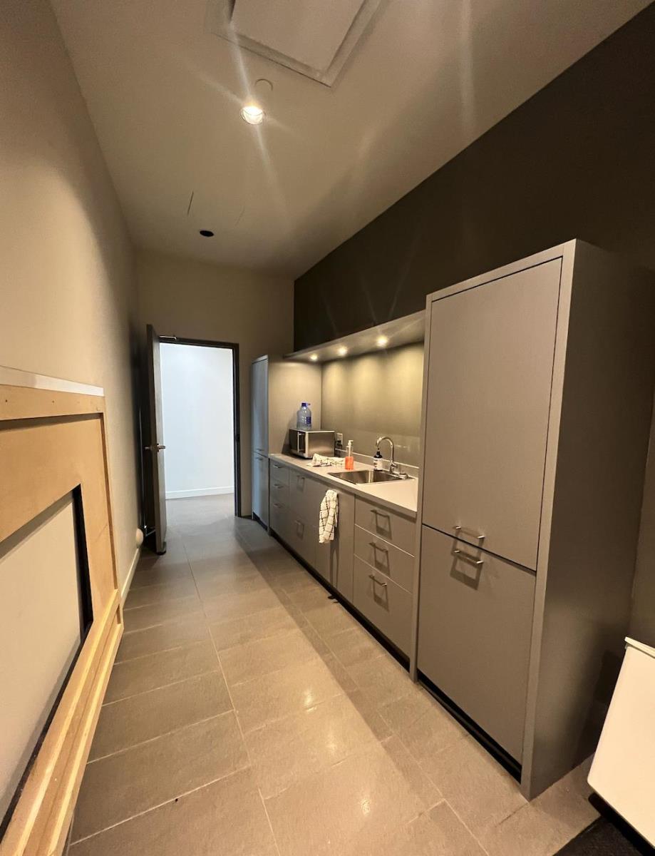 11949 Jasper Avenue Nw, Edmonton, AB
