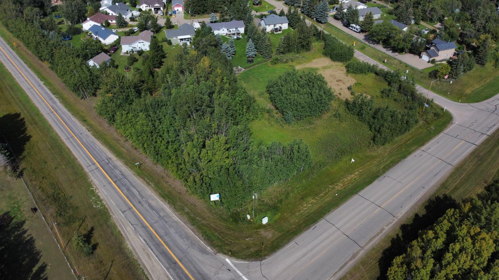 488 Lakeside Drive, Parkland County, AB