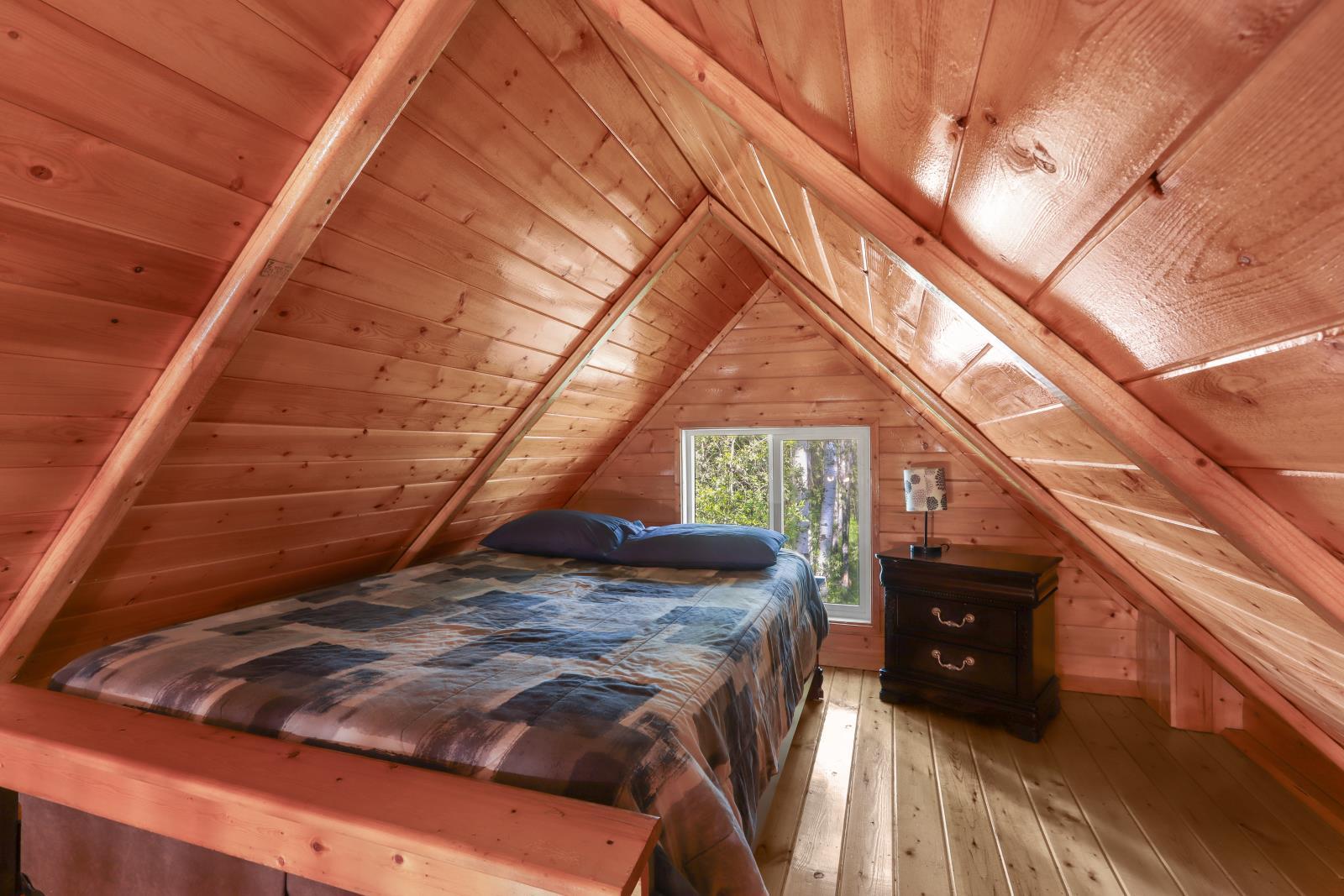 4836 53 Ave, Cynthia, AB