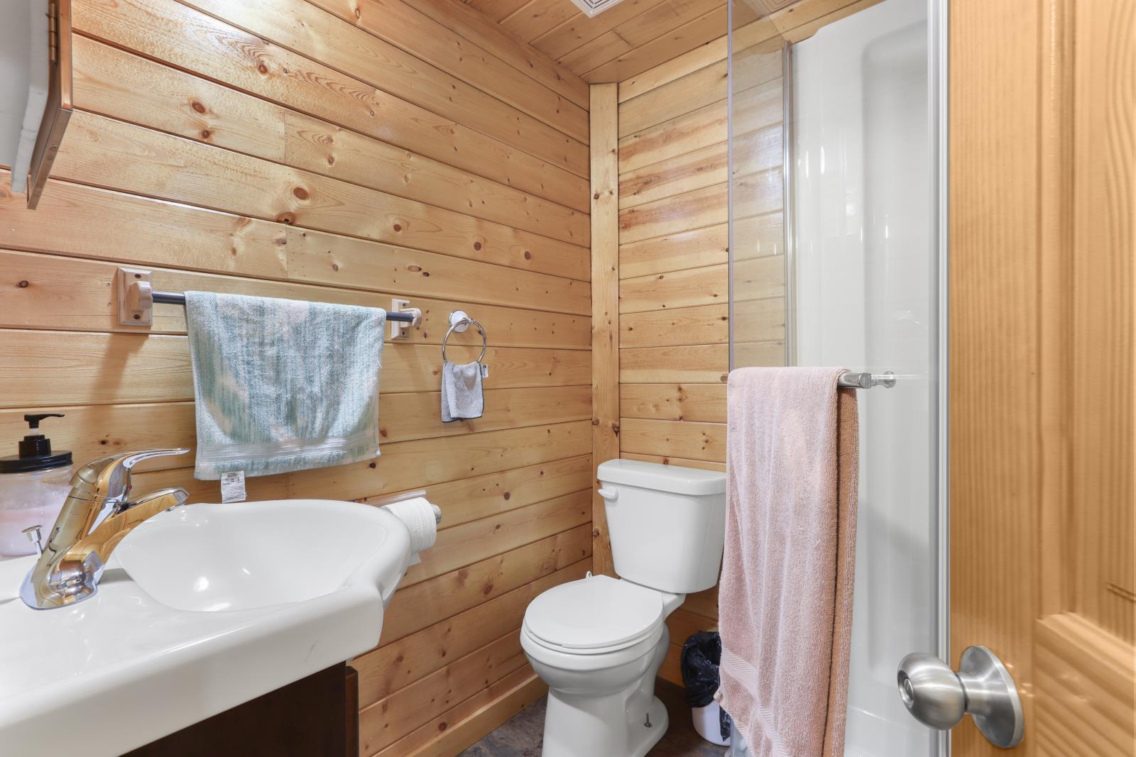 4836A 53 Ave, Cynthia, AB