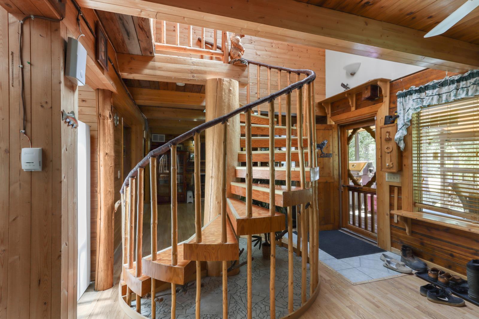 4836 53 Ave, Cynthia, AB