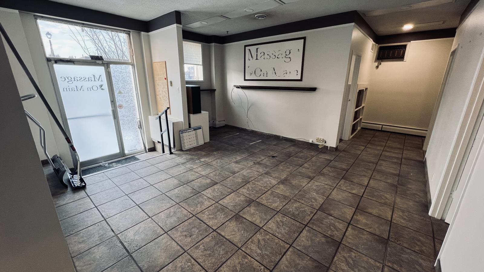 5011 50 St, Stony Plain, AB