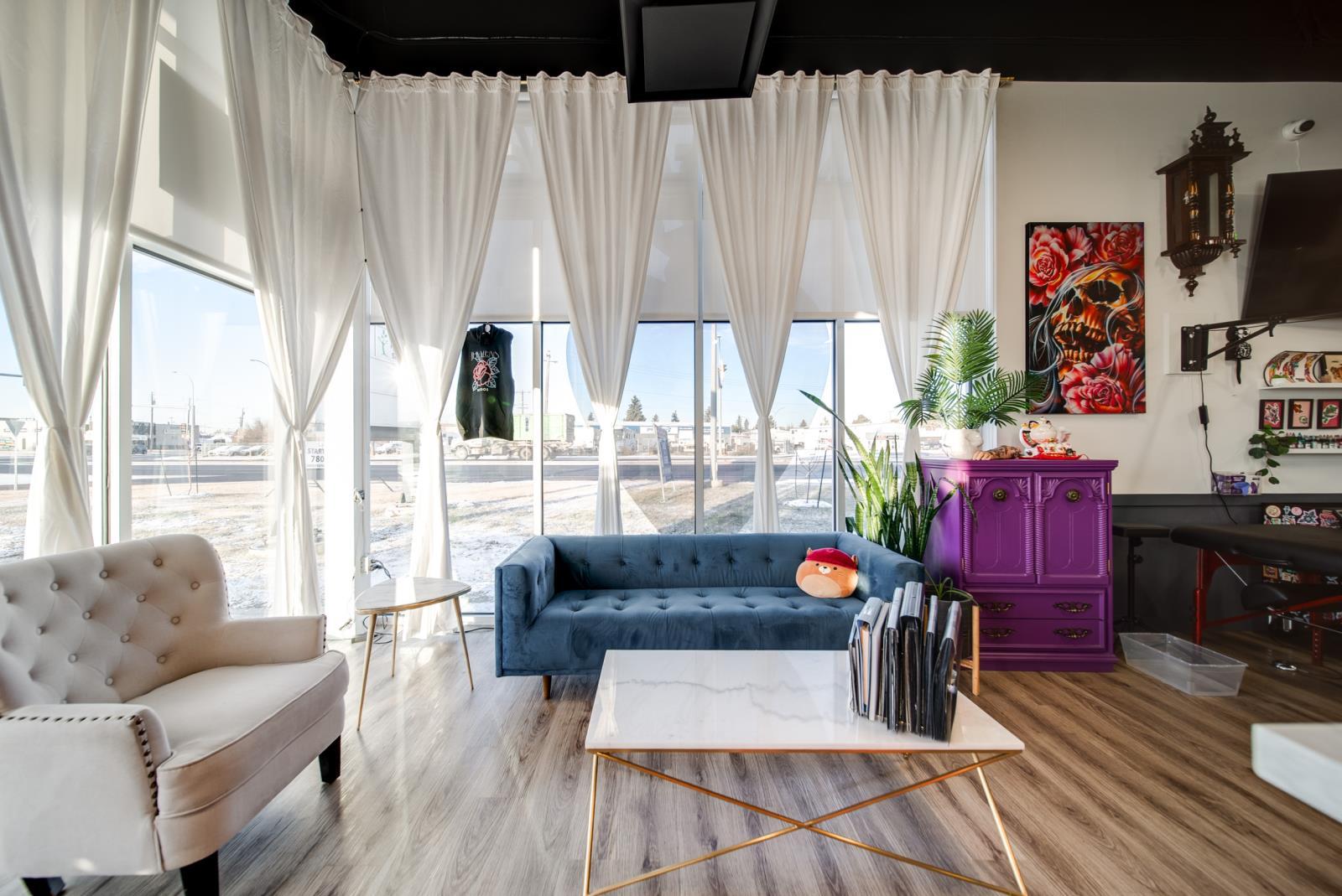 6958 76 Avenue, Edmonton, AB