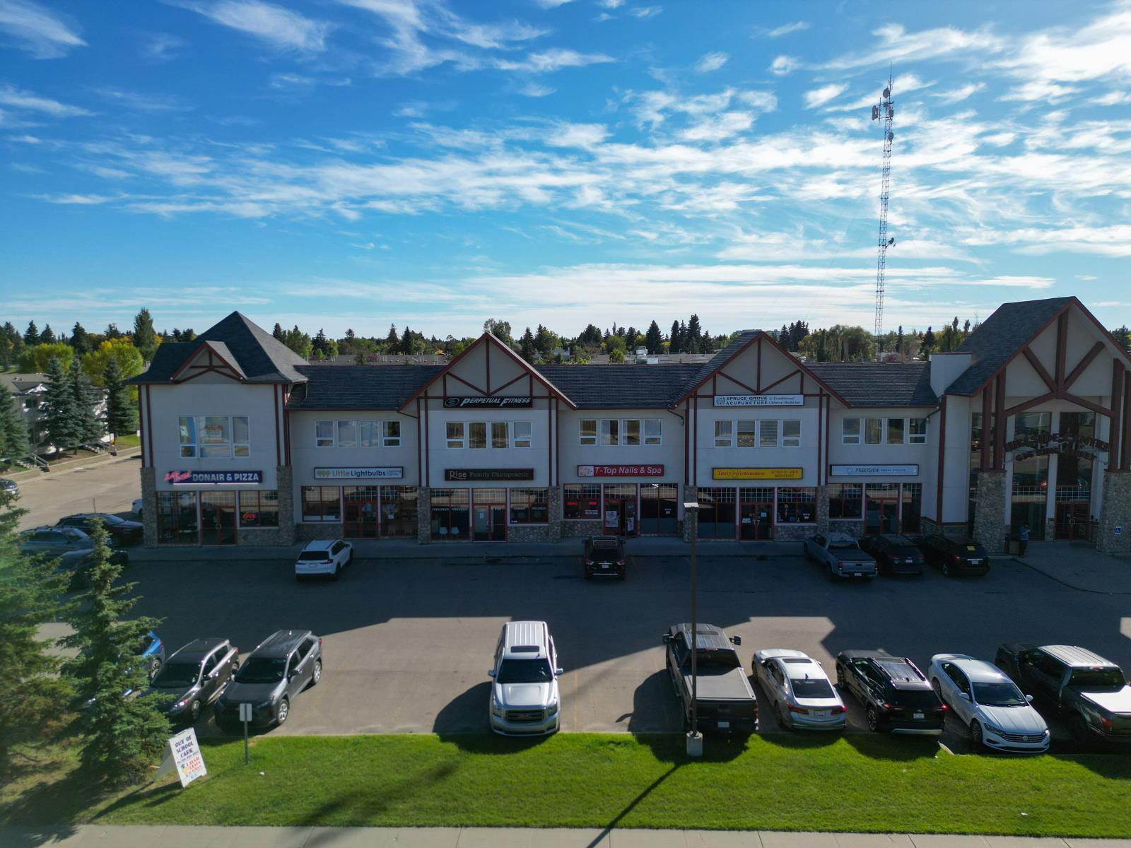 636 King Street, Spruce Grove, AB