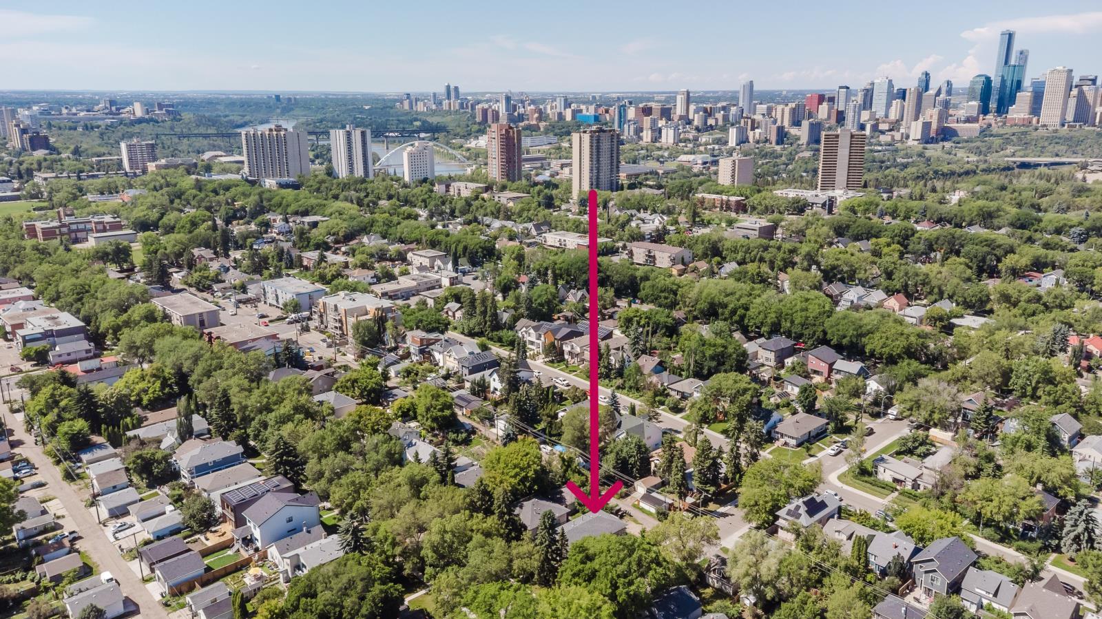 8504 98 Street, Edmonton, AB - Outdoor With View