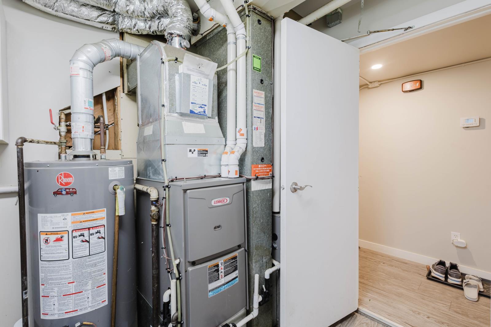 8504 98 Street, Edmonton, AB - Indoor Photo Showing Basement