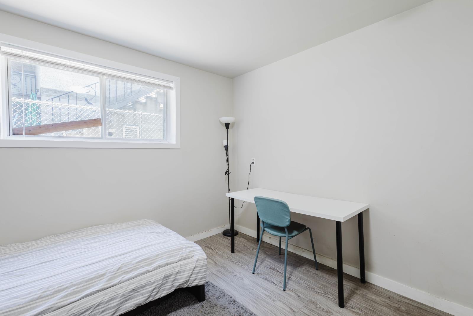 8504 98 Street, Edmonton, AB - Indoor Photo Showing Bedroom