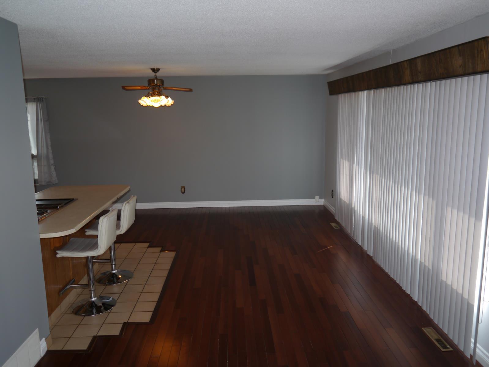 4907 47Th Avenue, Stony Plain, AB