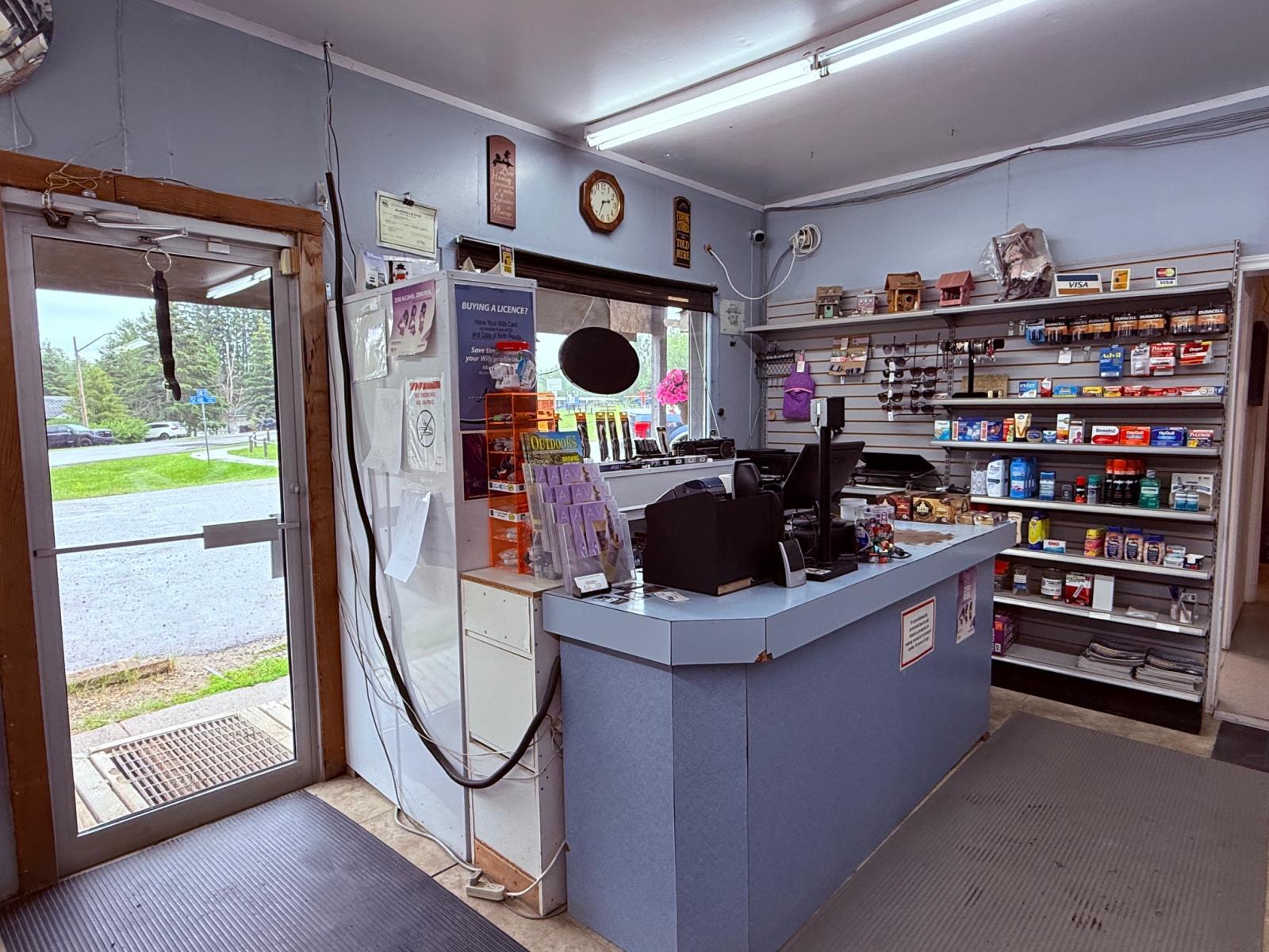 5214 47 St, Lodgepole, AB