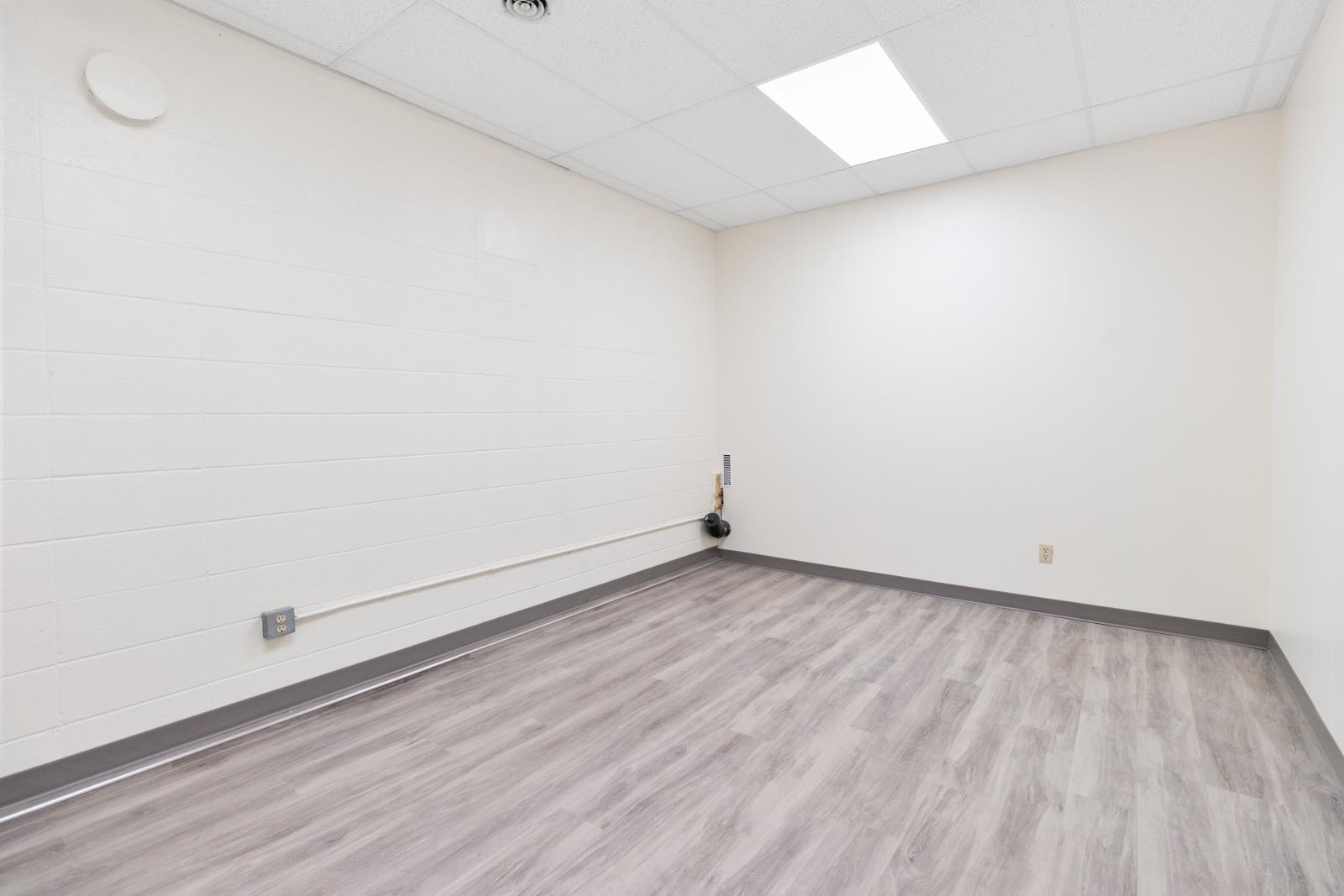 4912 52 Ave, Tofield, AB