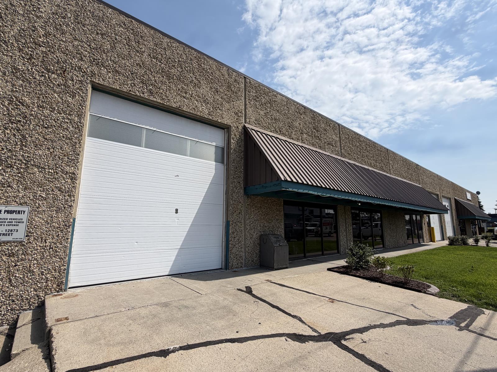 12817 52 Street, Edmonton, AB