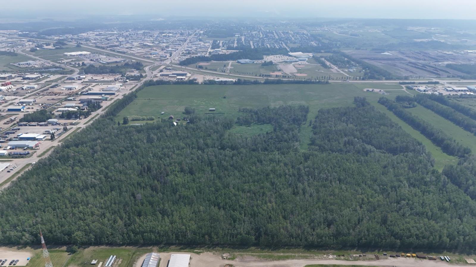 6311 50 Avenue, Drayton Valley, AB