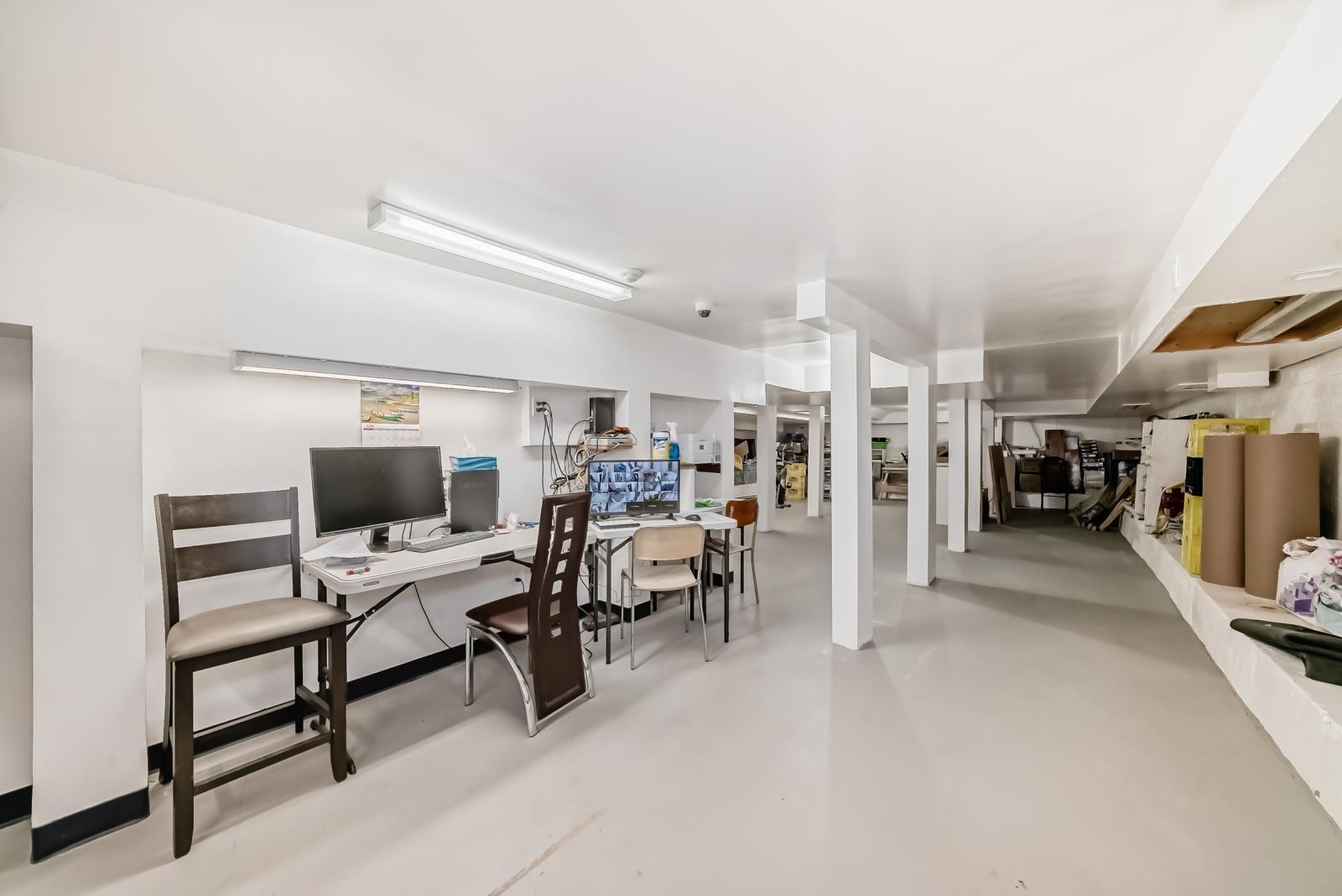 10732 96 Street, Edmonton, AB - Indoor Photo Showing Office