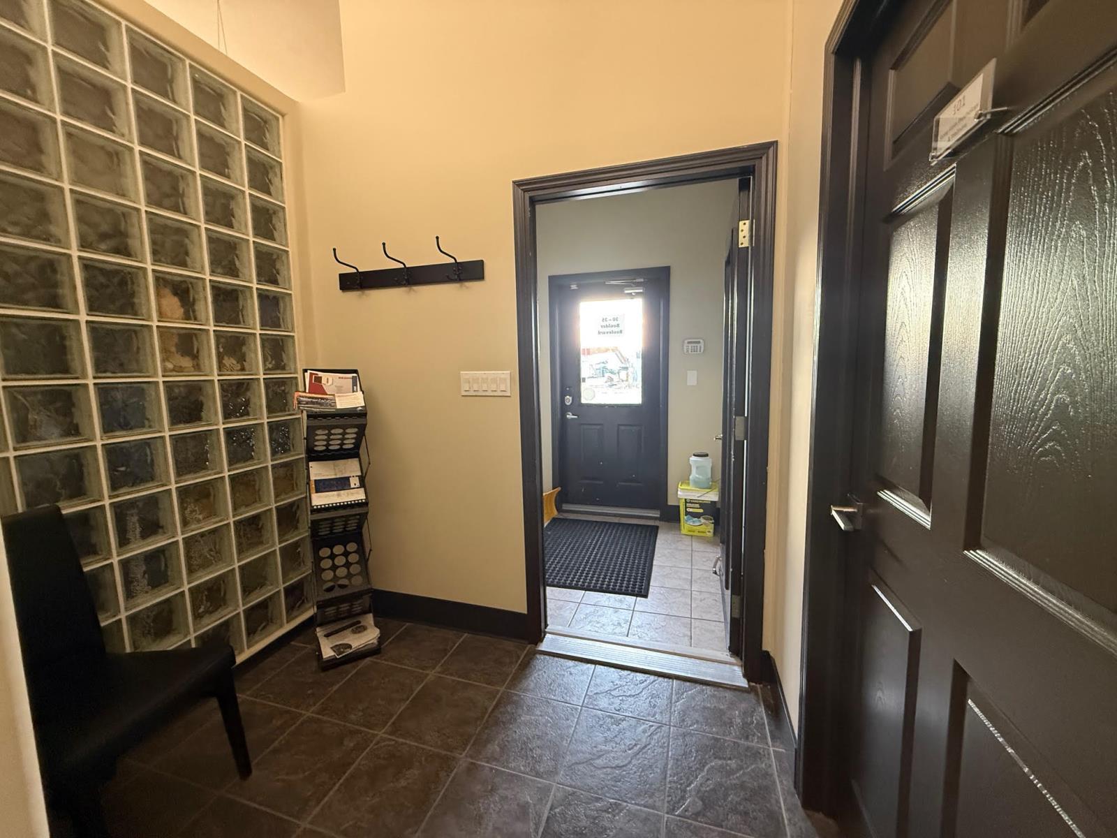 30 35 Boulder Blvd, Stony Plain, AB