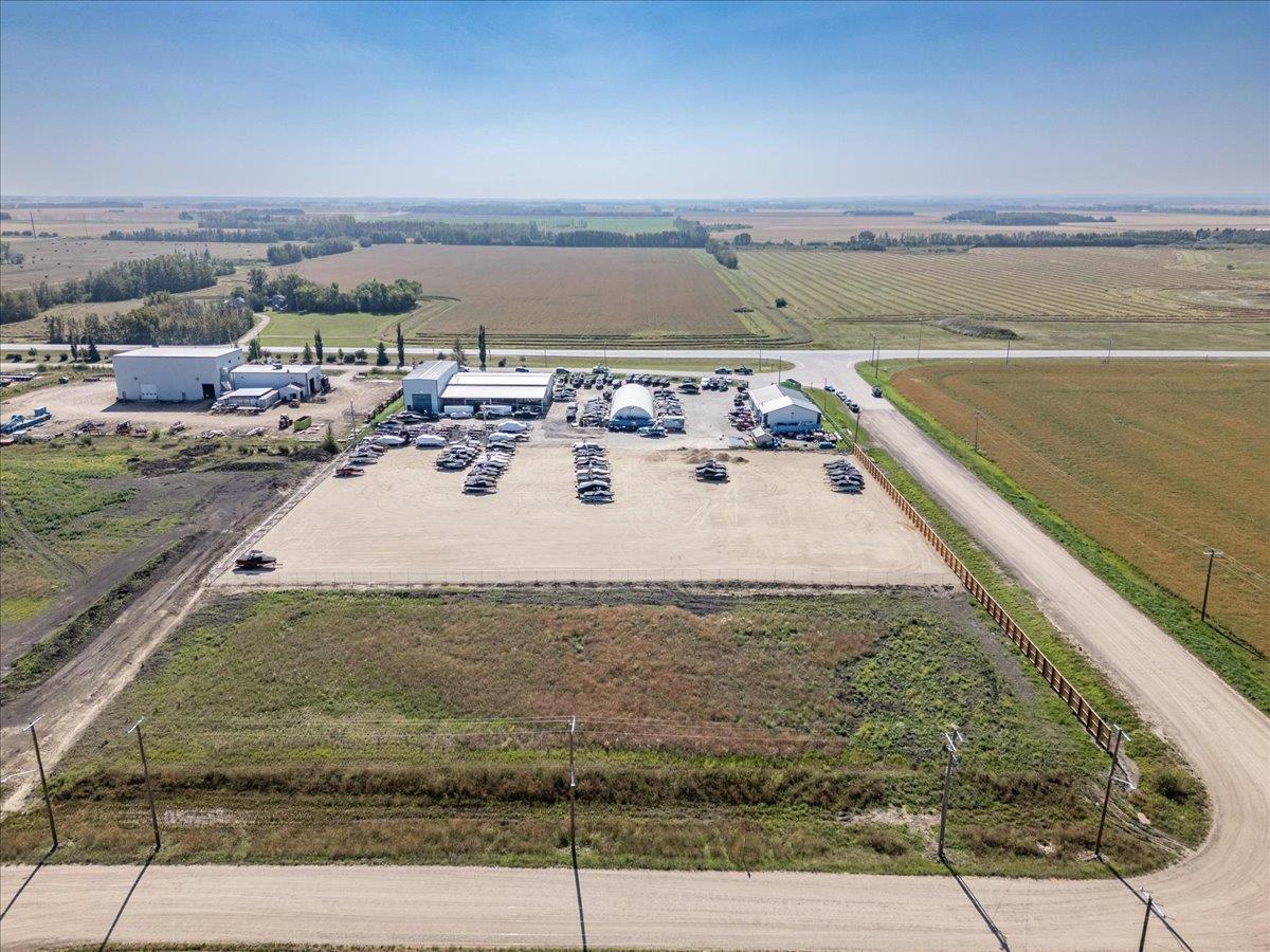 Plan 2521824, Calmar, AB