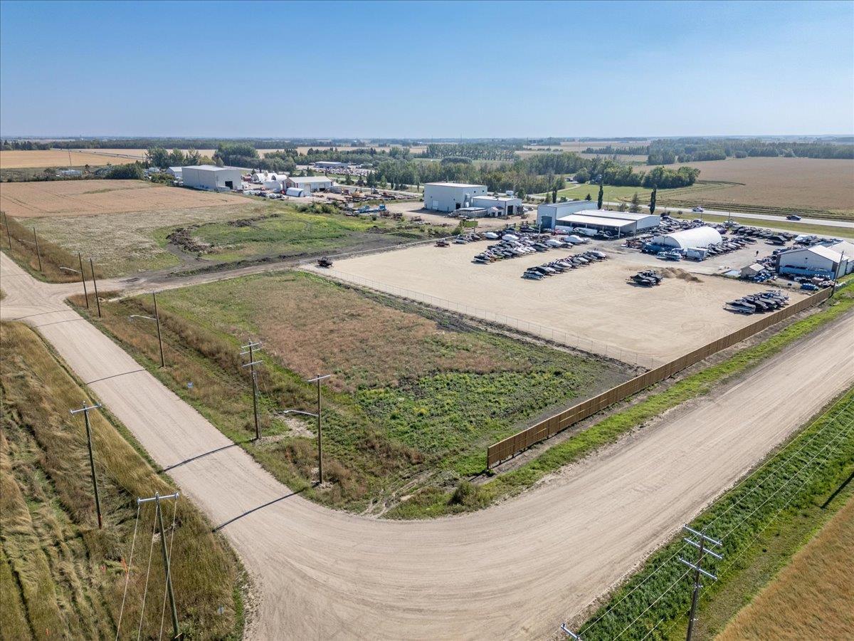 Plan 2521824, Calmar, AB