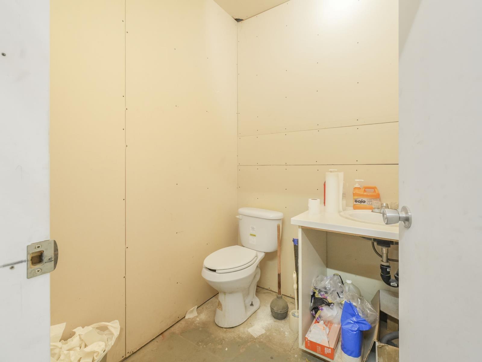 15454 131 Avenue, Edmonton, AB