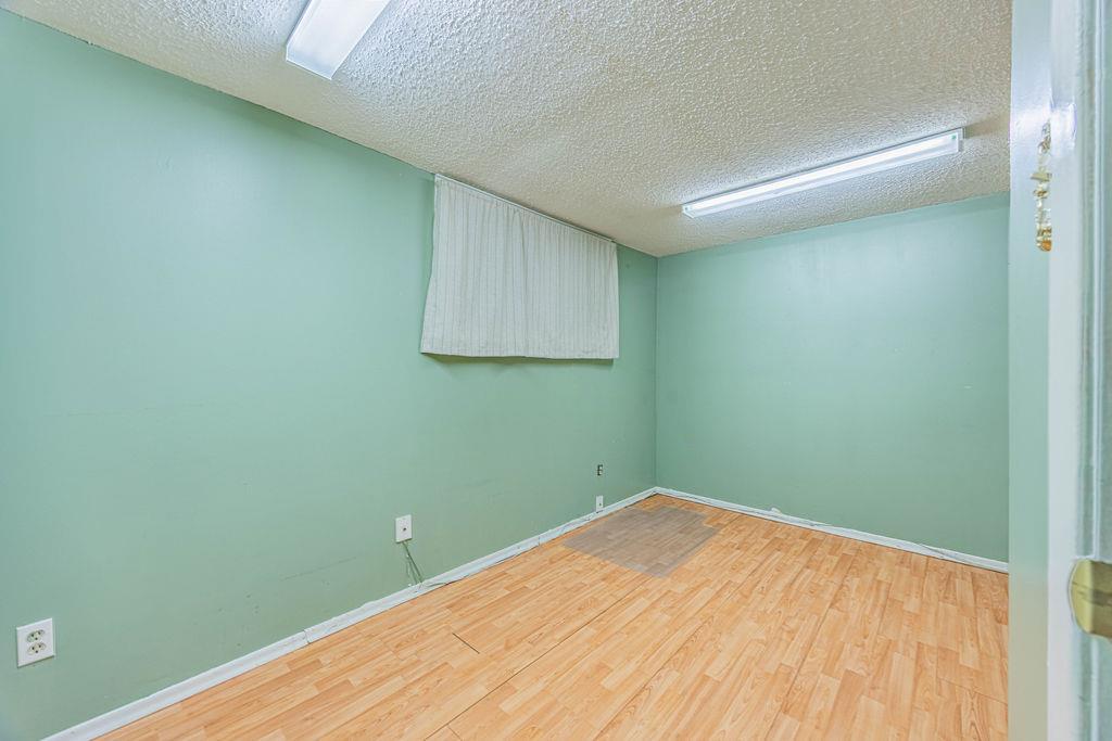 9865 85 Avenue, Edmonton, AB