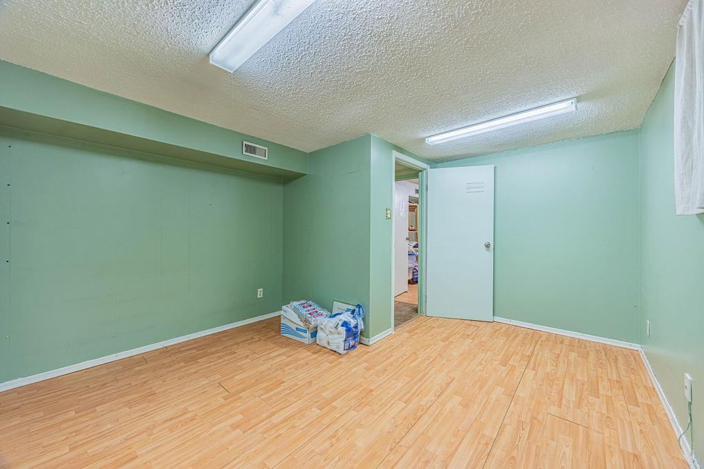 9865 85 Avenue, Edmonton, AB