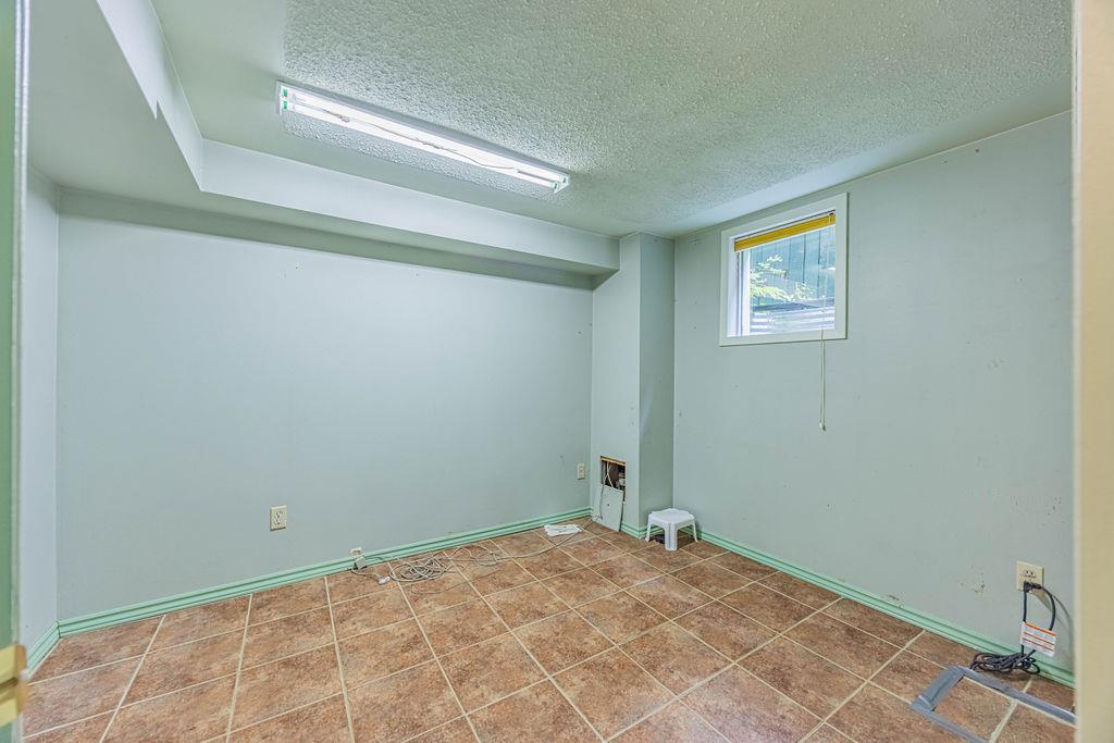 9865 85 Avenue, Edmonton, AB