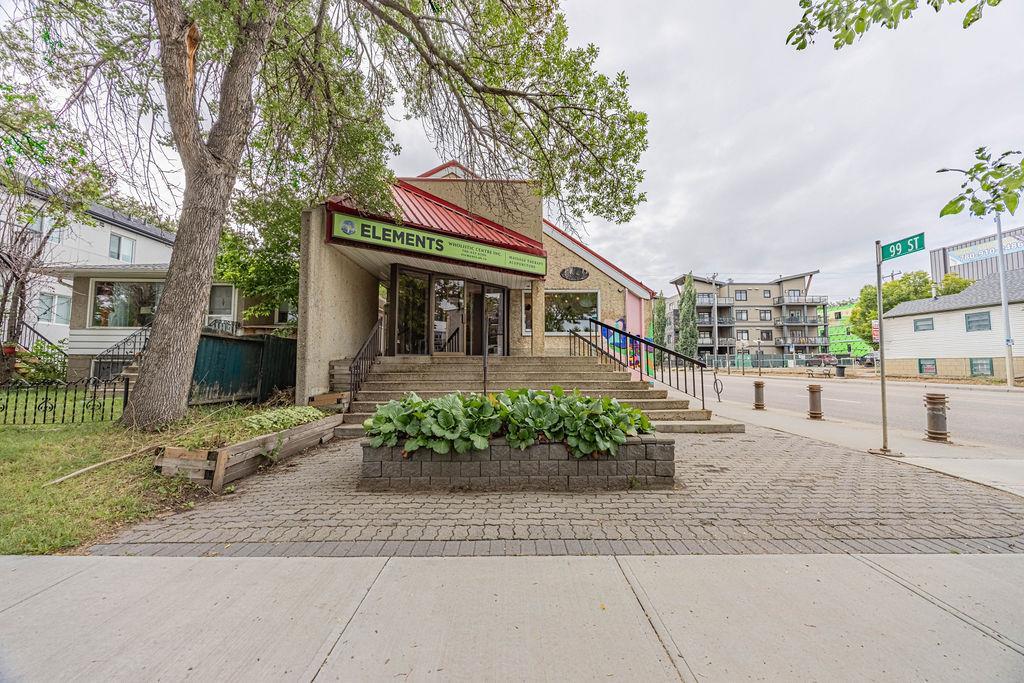 9865 85 Avenue, Edmonton, AB