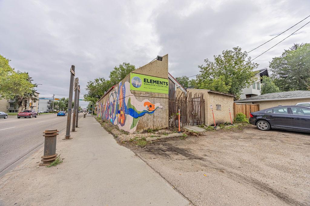 9865 85 Avenue, Edmonton, AB