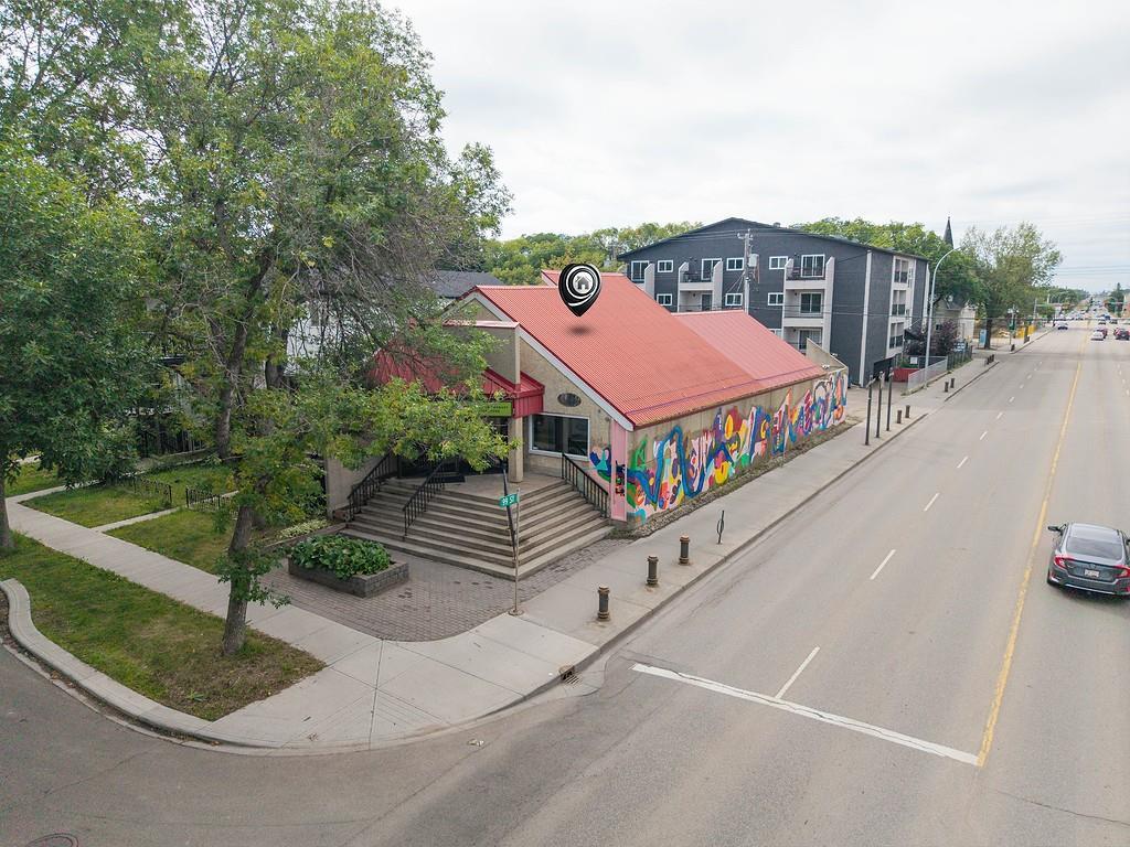 9865 85 Avenue, Edmonton, AB