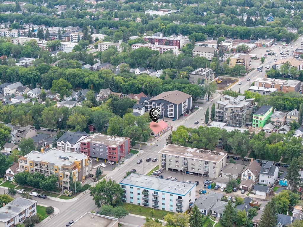 9865 85 Avenue, Edmonton, AB