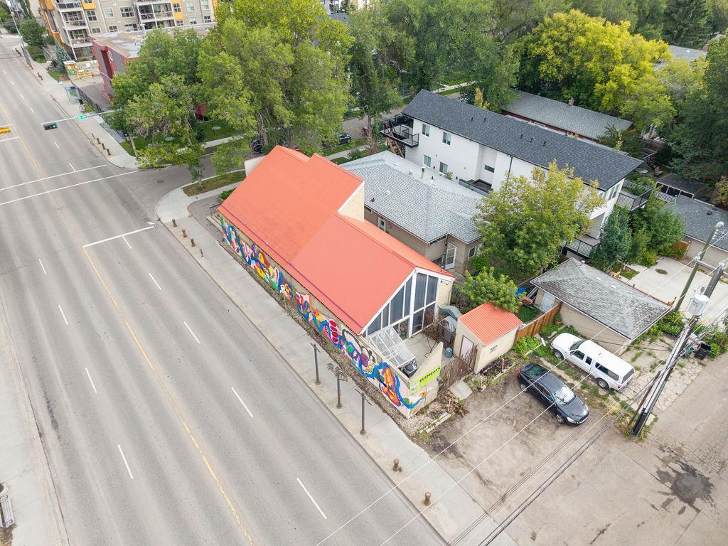 9865 85 Avenue, Edmonton, AB