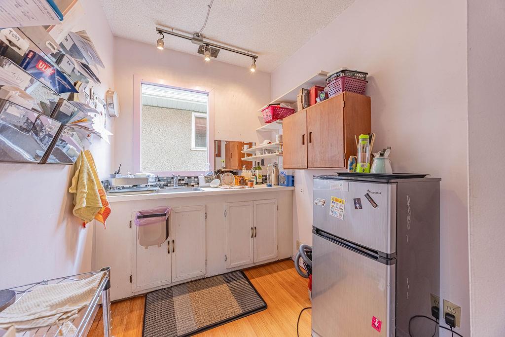 9865 85 Avenue, Edmonton, AB