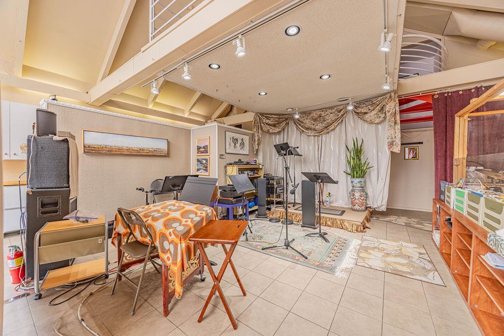 9865 85 Avenue, Edmonton, AB