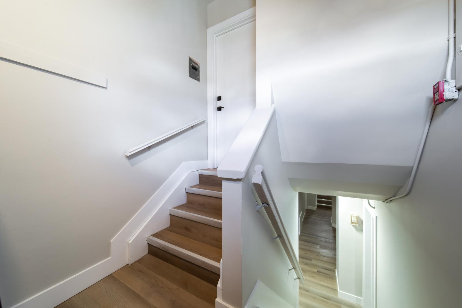 6418 132 Avenue, Edmonton, AB - Indoor Photo Showing Other Room